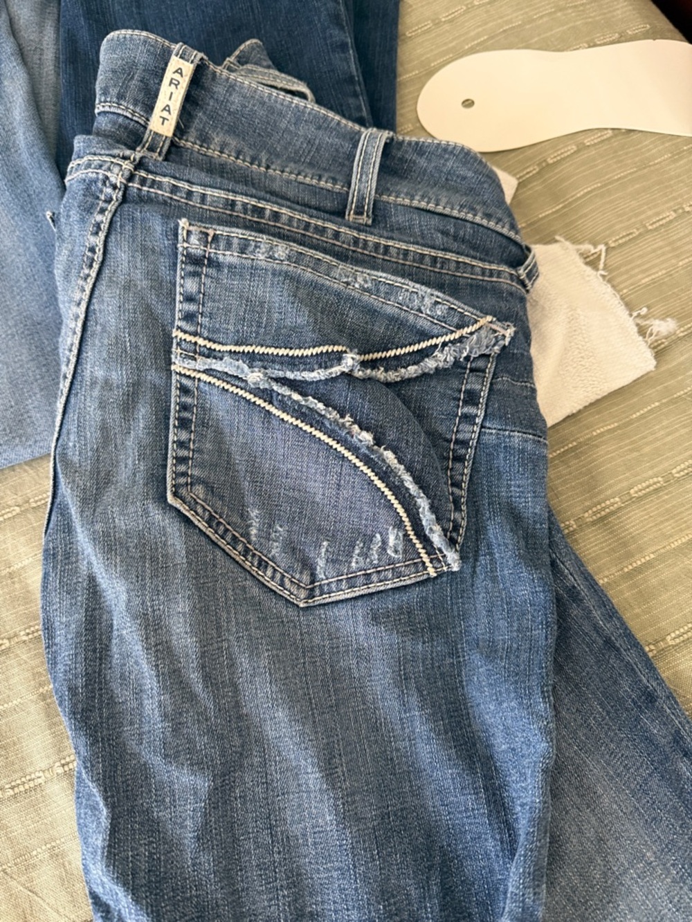 Ariat Women's Medium Blue Boot Cut Jeans with Distressed Pocket Trim